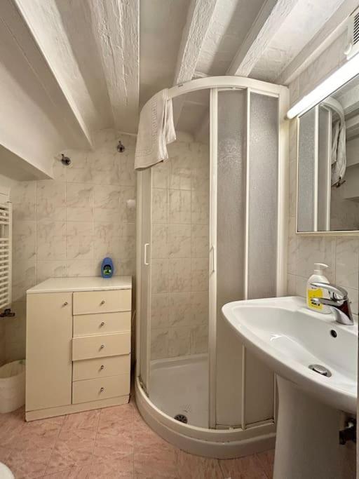 Riverside Retreat By Florencehospitality Com Florença